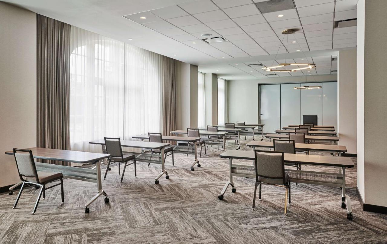 Hyatt House Chicago Medical/University District エクステリア 写真